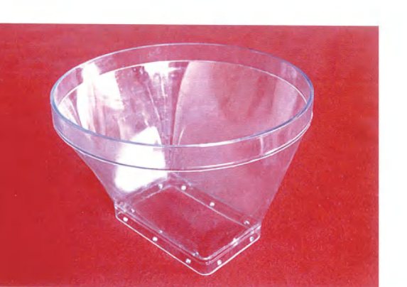 Transparent hopper for a chain-disc feed line